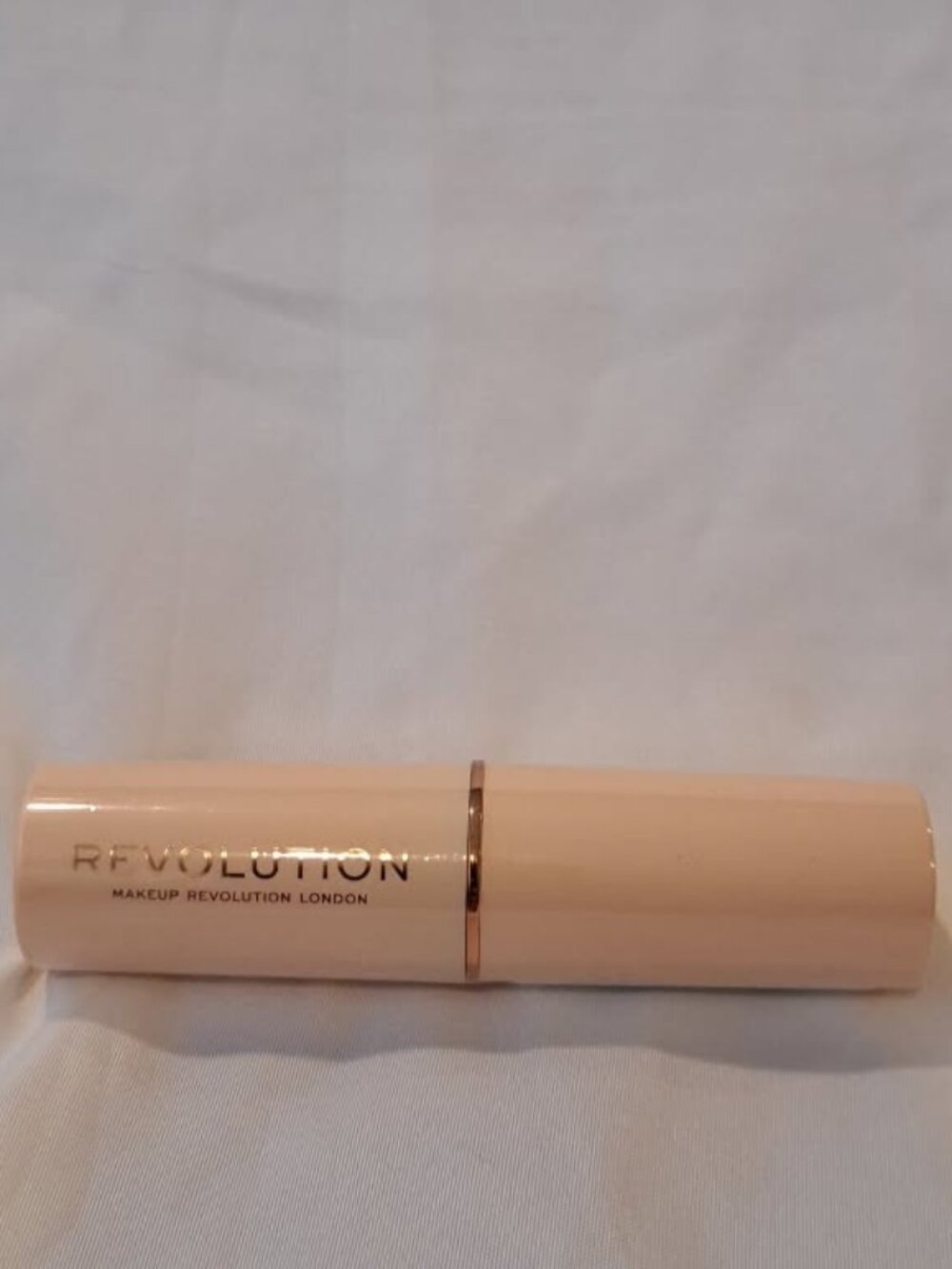 SEALED MAKEUP REVOLUTION LONDON FAST BASE STICK FOUNDATION 0.21 OZ SHADE F11